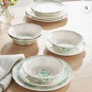 ❤️ Pioneer Woman Agatha Green Floral 12 Piece Dinnerware Set